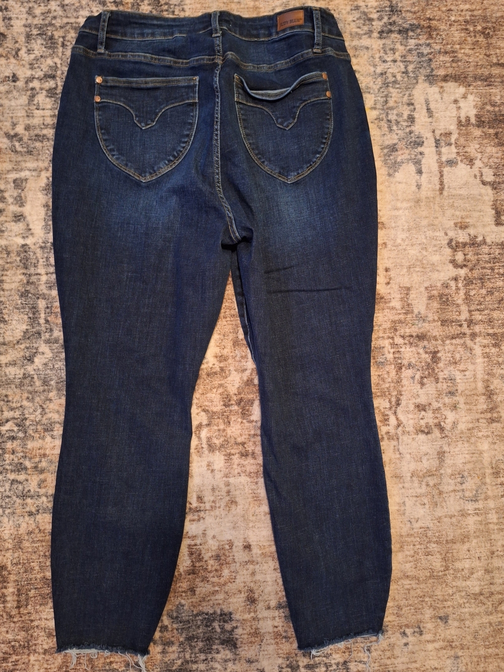 Judy Blue Skinny Jeans. Raw Hem. Like New. Sz 18W - Picture 2 of 5